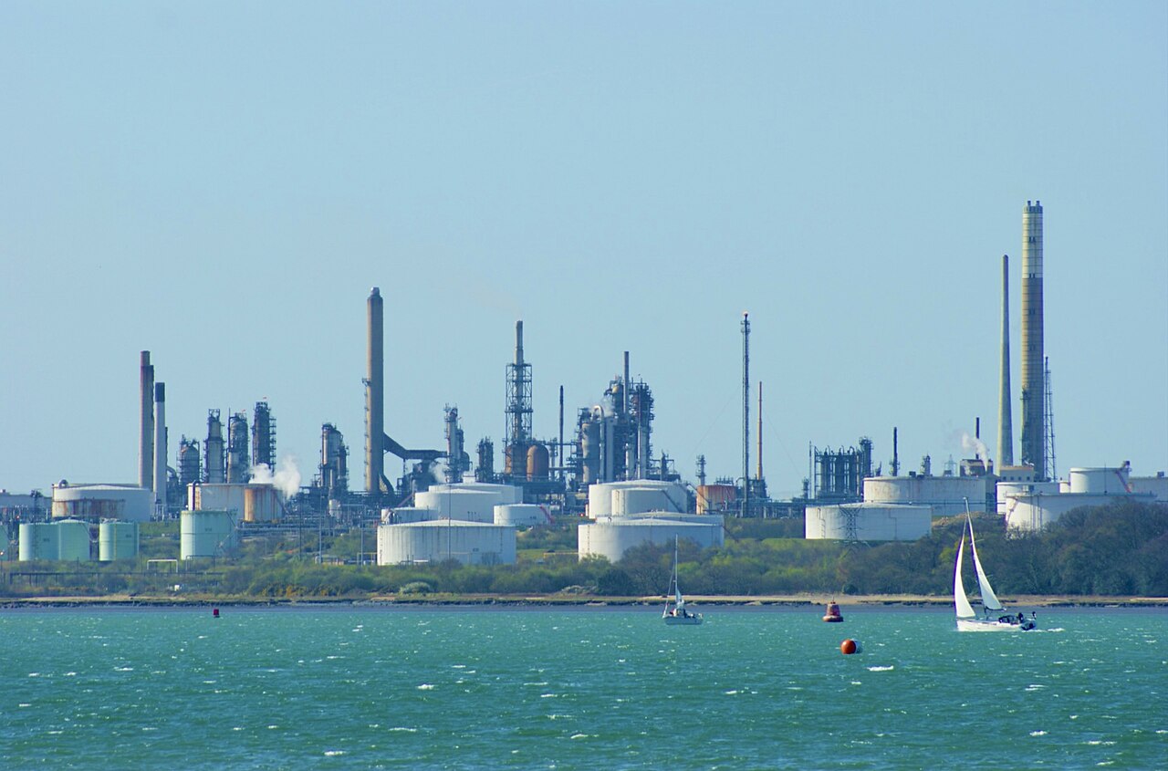 Brent przekracza 100 USD – co to oznacza dla rynków i inflacji?