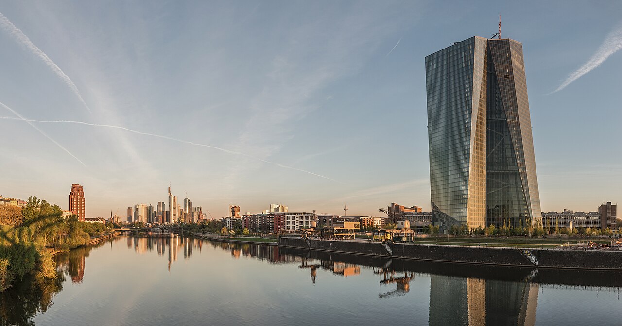 Europejski Bank Centralny a stopy procentowe – praktyczny przewodnik dla początkujących in