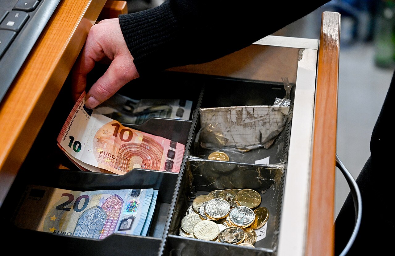 Firmy europejskie przedstawiają wyniki finansowe H1 2026