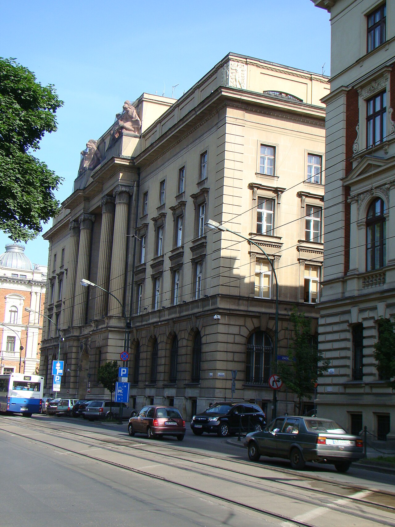 Ryzyko systematyczne – co każdy początkujący inwestor powinien wiedzieć