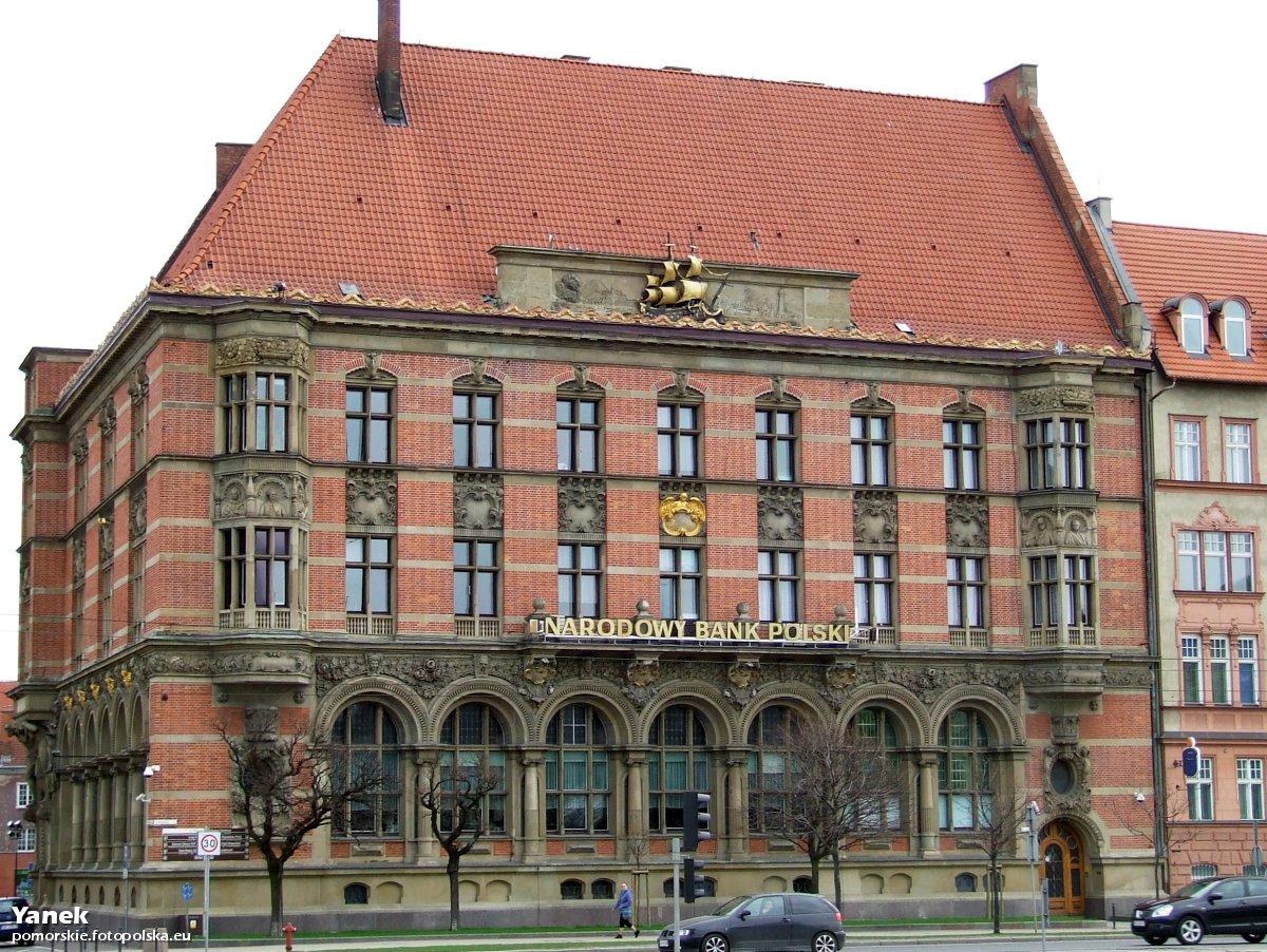 Średni kurs NBP – definicja, metoda obliczeń i wpływ na inwestorów
