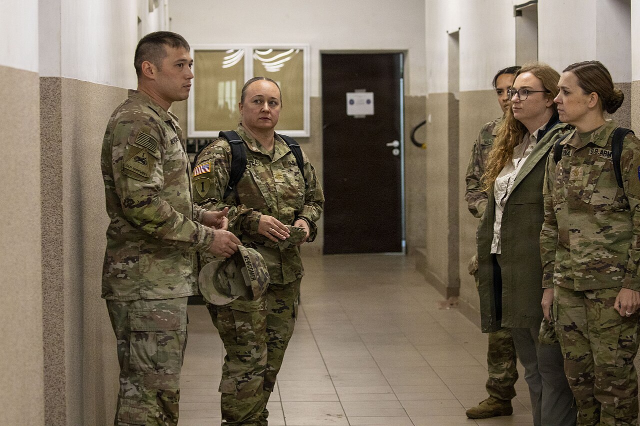 USA budują stałą bazę wojskową w Polsce – co to znaczy dla polskiej gospodarki?